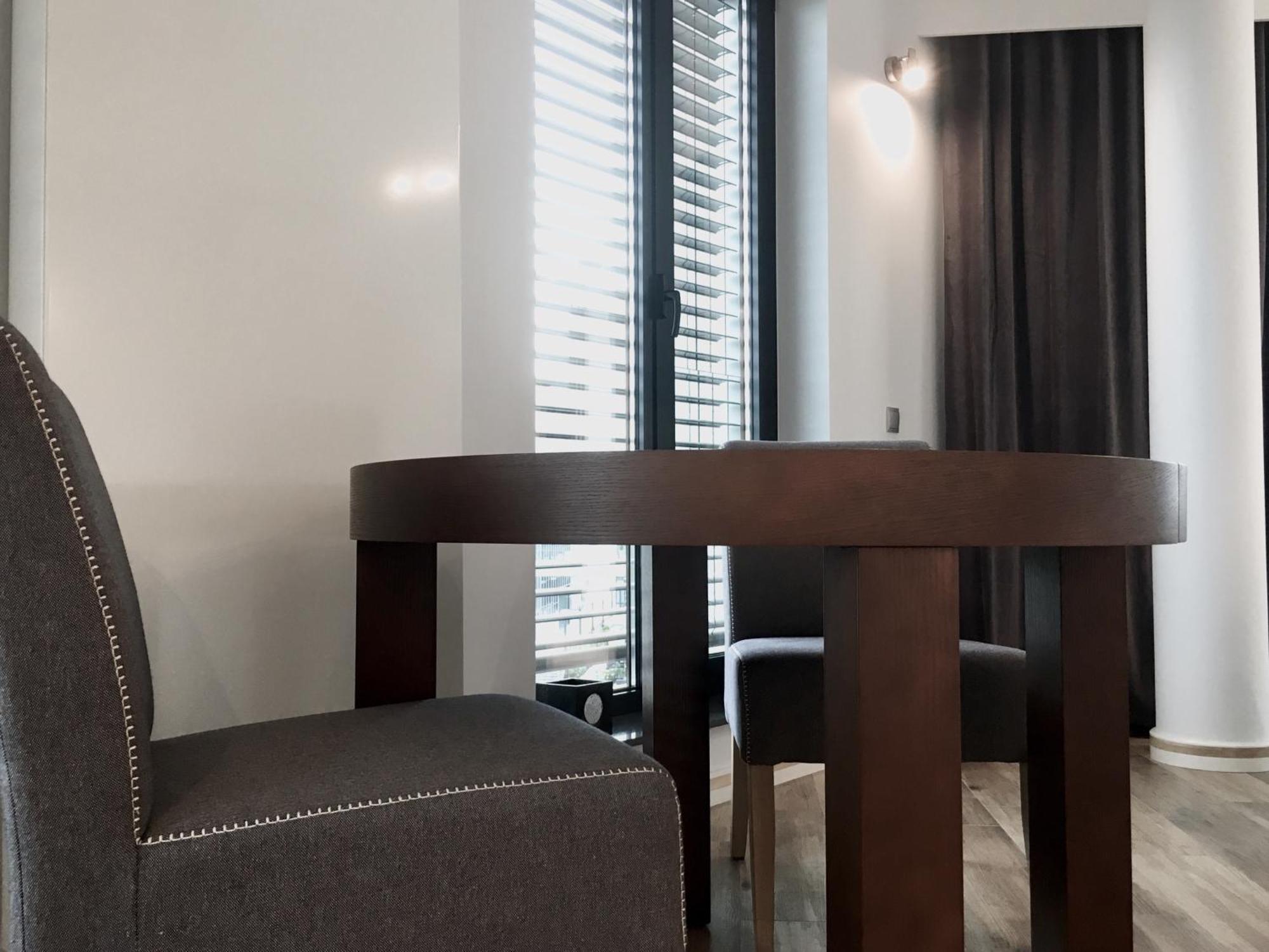 Fractal Guest Rooms - Poznan Centrum Andersia Square & Old Town Exterior photo