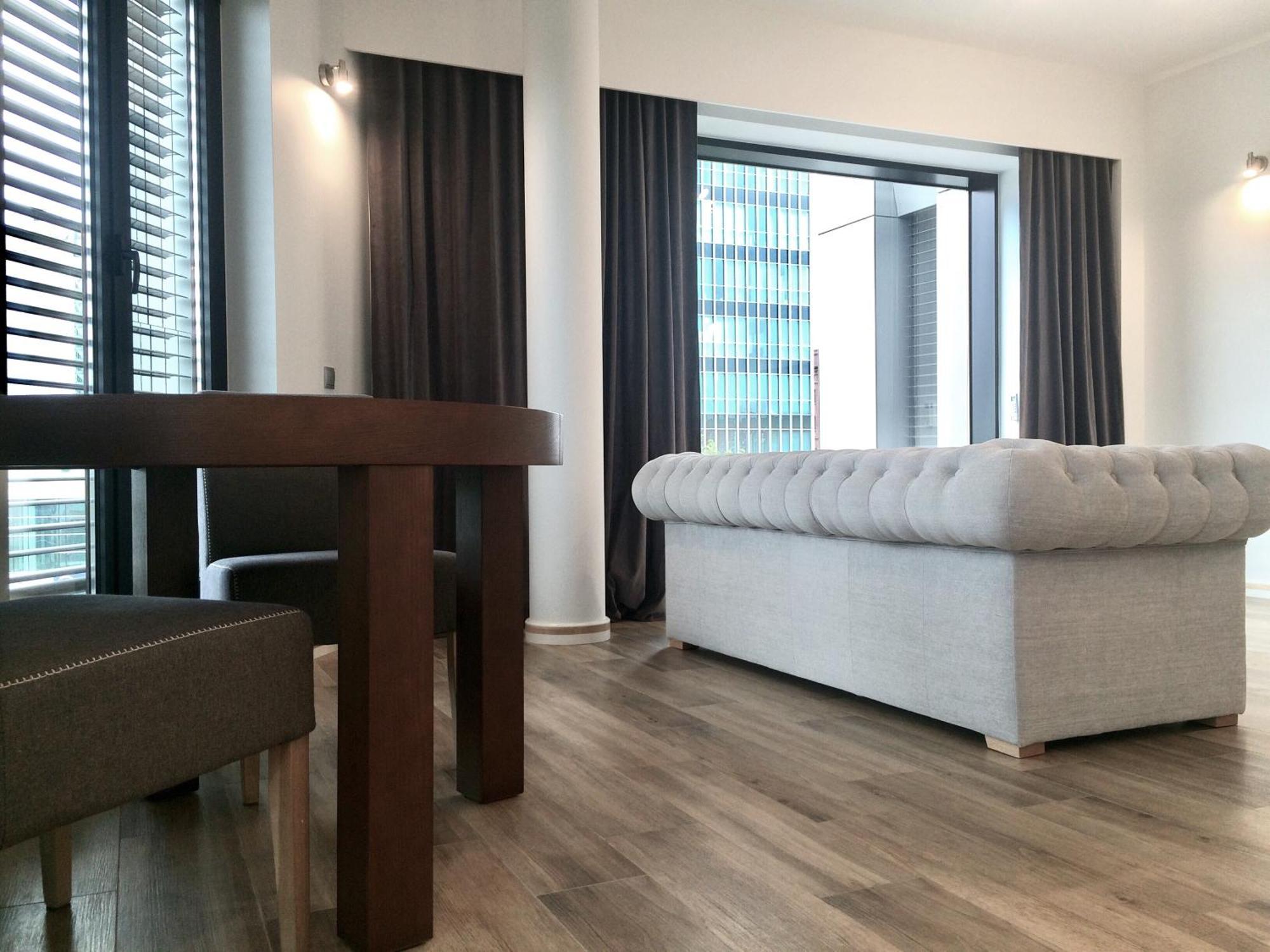 Fractal Guest Rooms - Poznan Centrum Andersia Square & Old Town Exterior photo